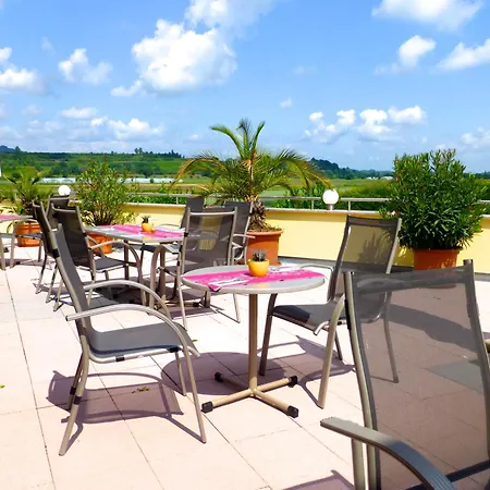 Hotel Rebland *